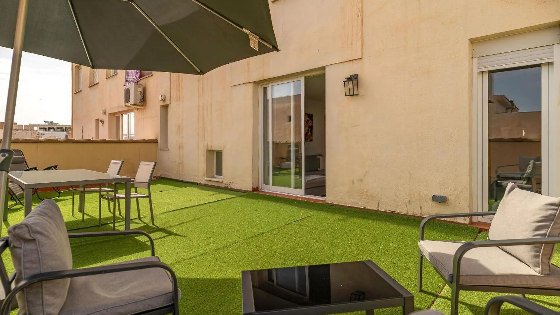 Stunning Apartment In Torremolinos